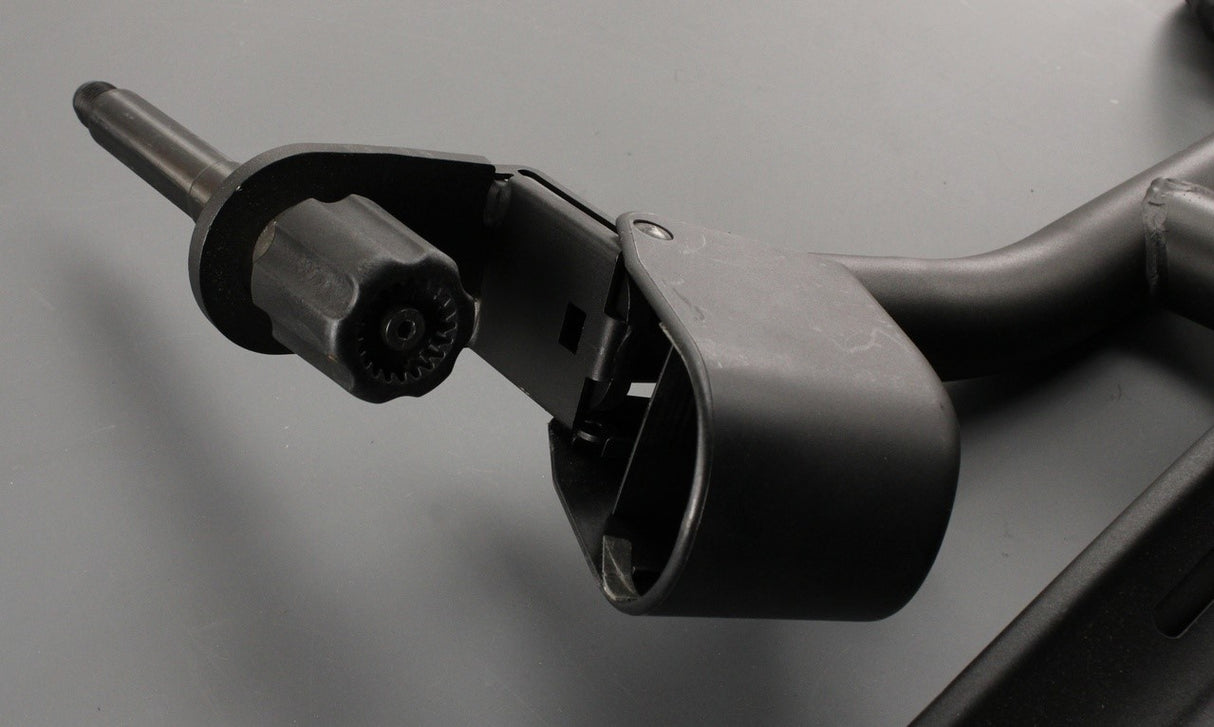 Jaguar I-Pace 2018-on rear mounted bicycle carrier T4K1179