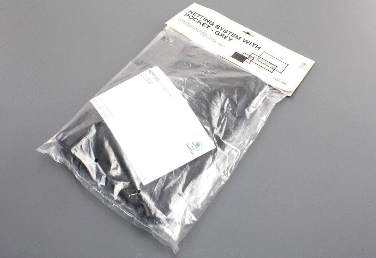 Skoda Fabia 2022-on luggage netting system with pocket (grey) 6VE065110A