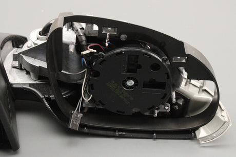 VW Golf MK5 2005-2009 RHD wing mirror housing (right) 1K2857508AG 9B9