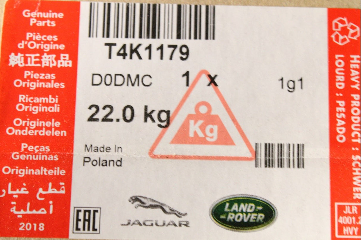 Jaguar I-Pace 2018-on rear mounted bicycle carrier T4K1179