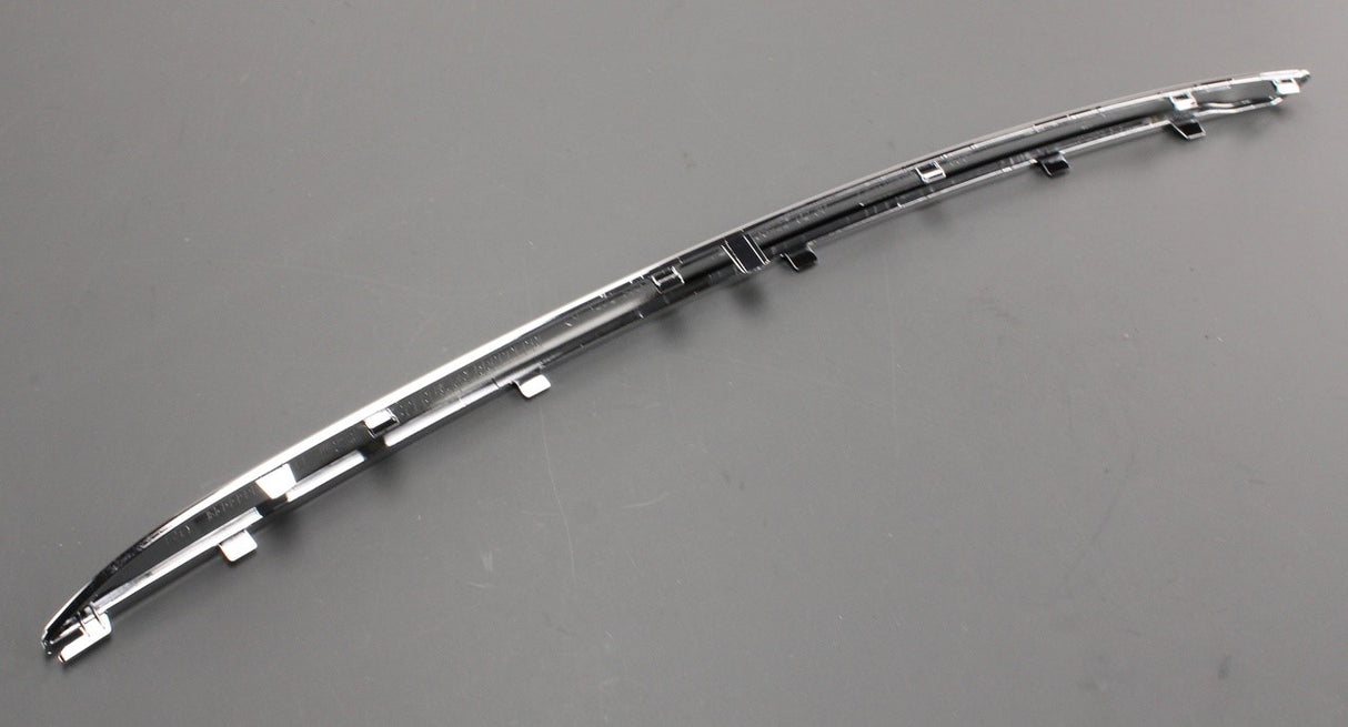 Mercedes-Benz W222 S-Class rear bumper chrome trim (right) A2228851221