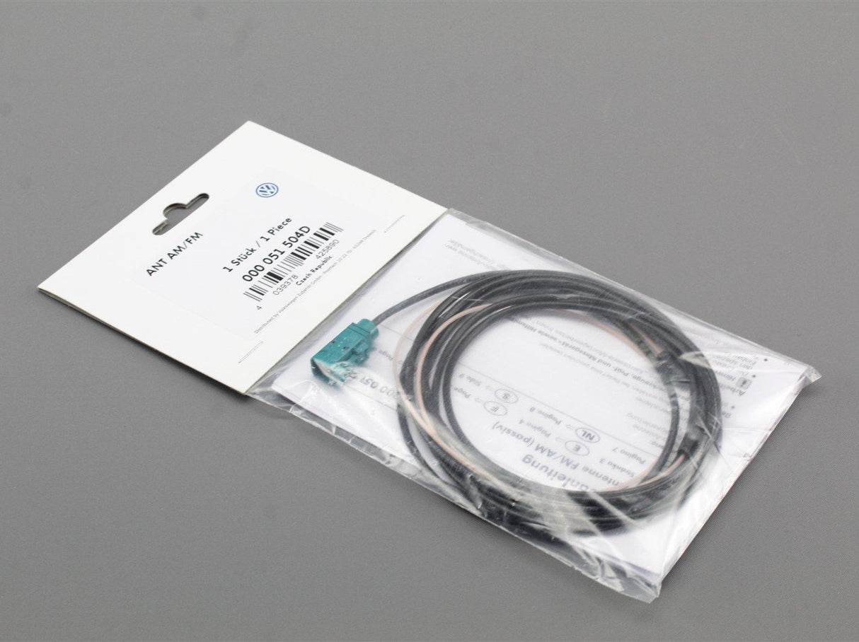 VW Volkswagen retrofit AM/FM aerial antenna for navigation 000051504D