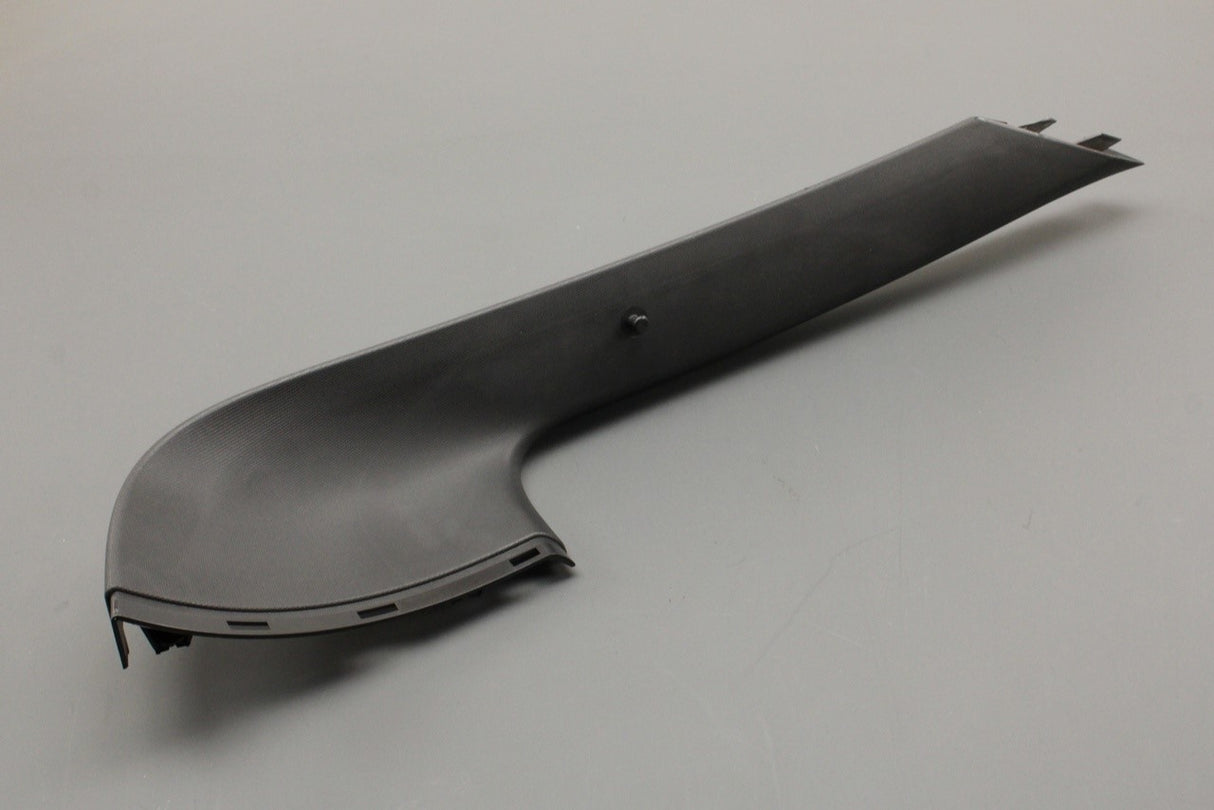 VW Beetle 12-19 rear tailgate boot lid window trim (left) 5C5867703B 82V