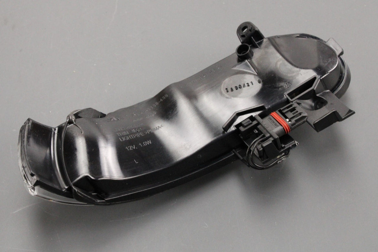 Mercedes-Benz R171 SLK wing mirror indicator repeater left A171820032164