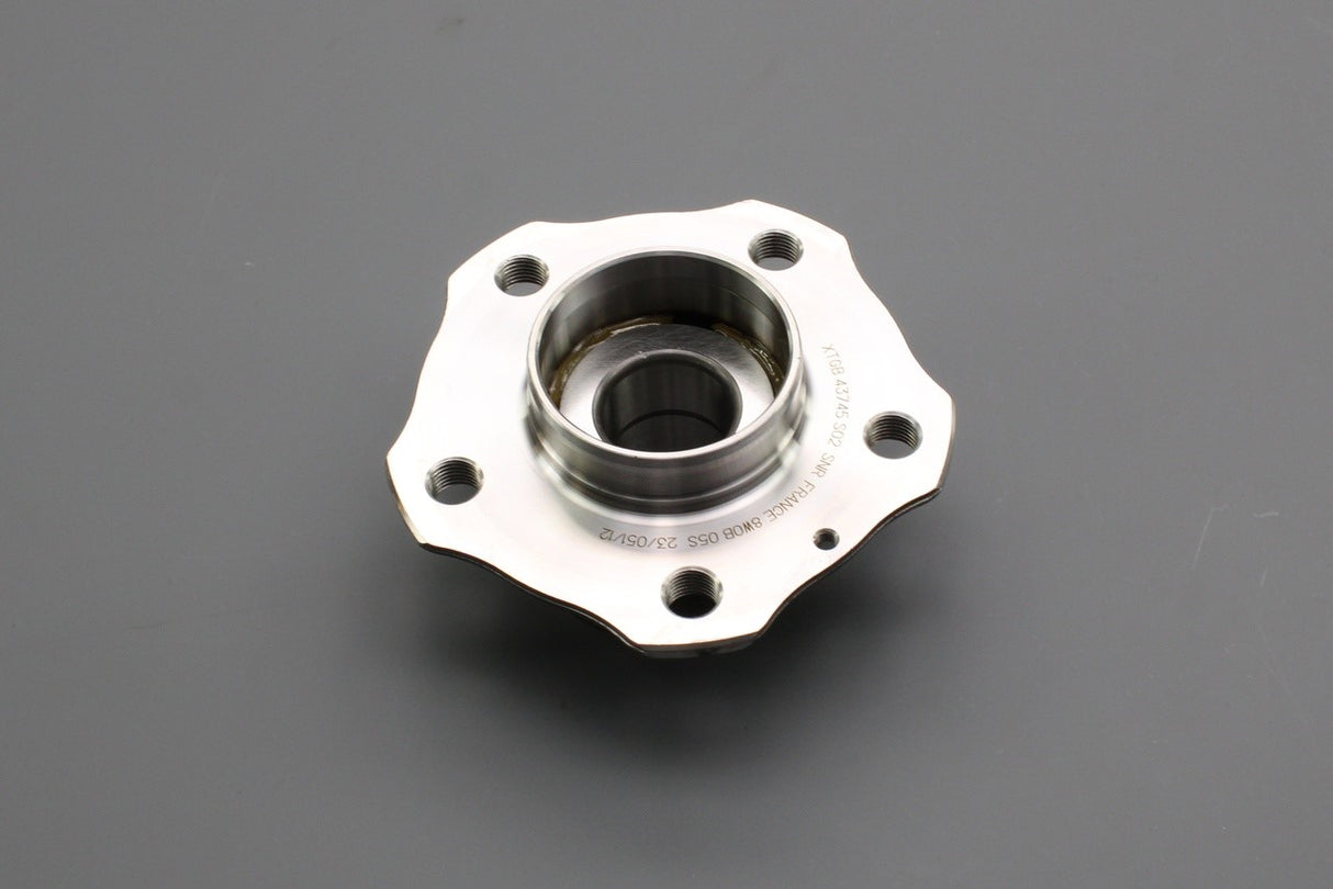 Audi A4 2016-on A5 2017-on A6 A7 wheel hub with bearing (x1) 8W0501611B