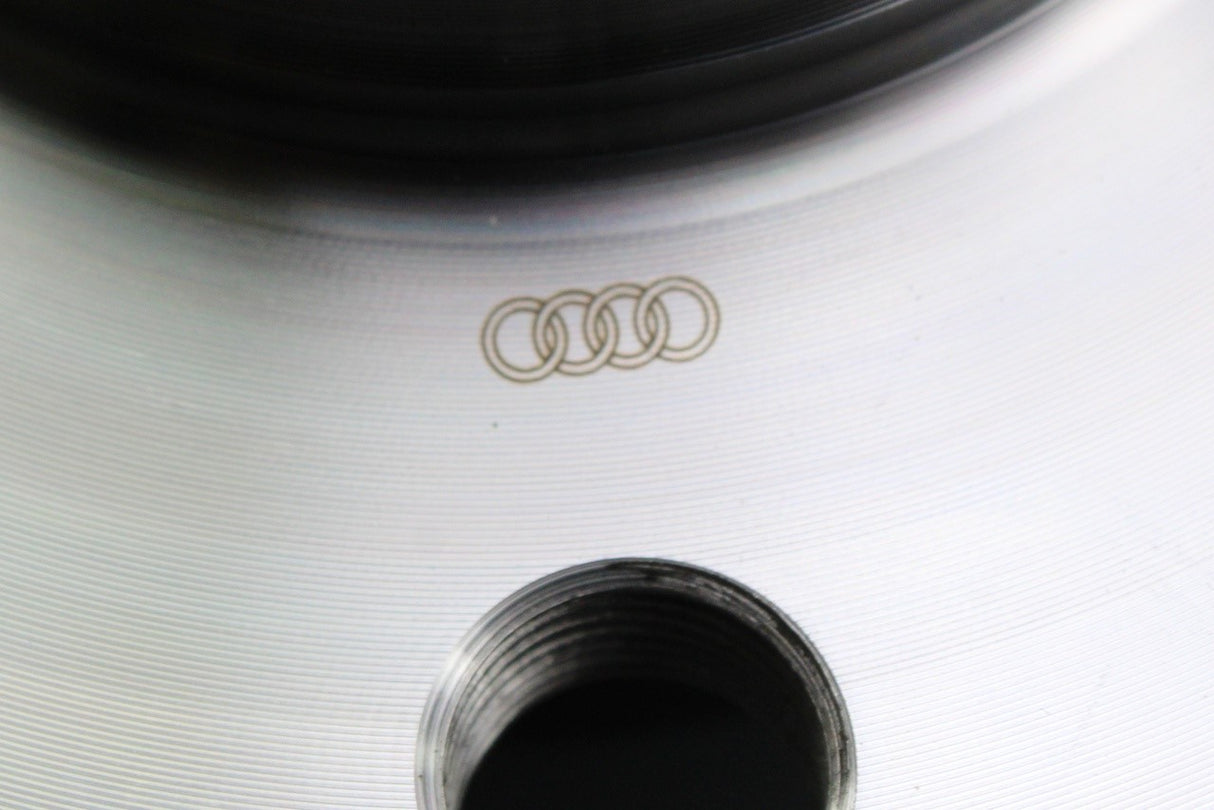 Audi A4 2016-on A5 2017-on A6 A7 wheel hub with bearing (x1) 8W0501611B