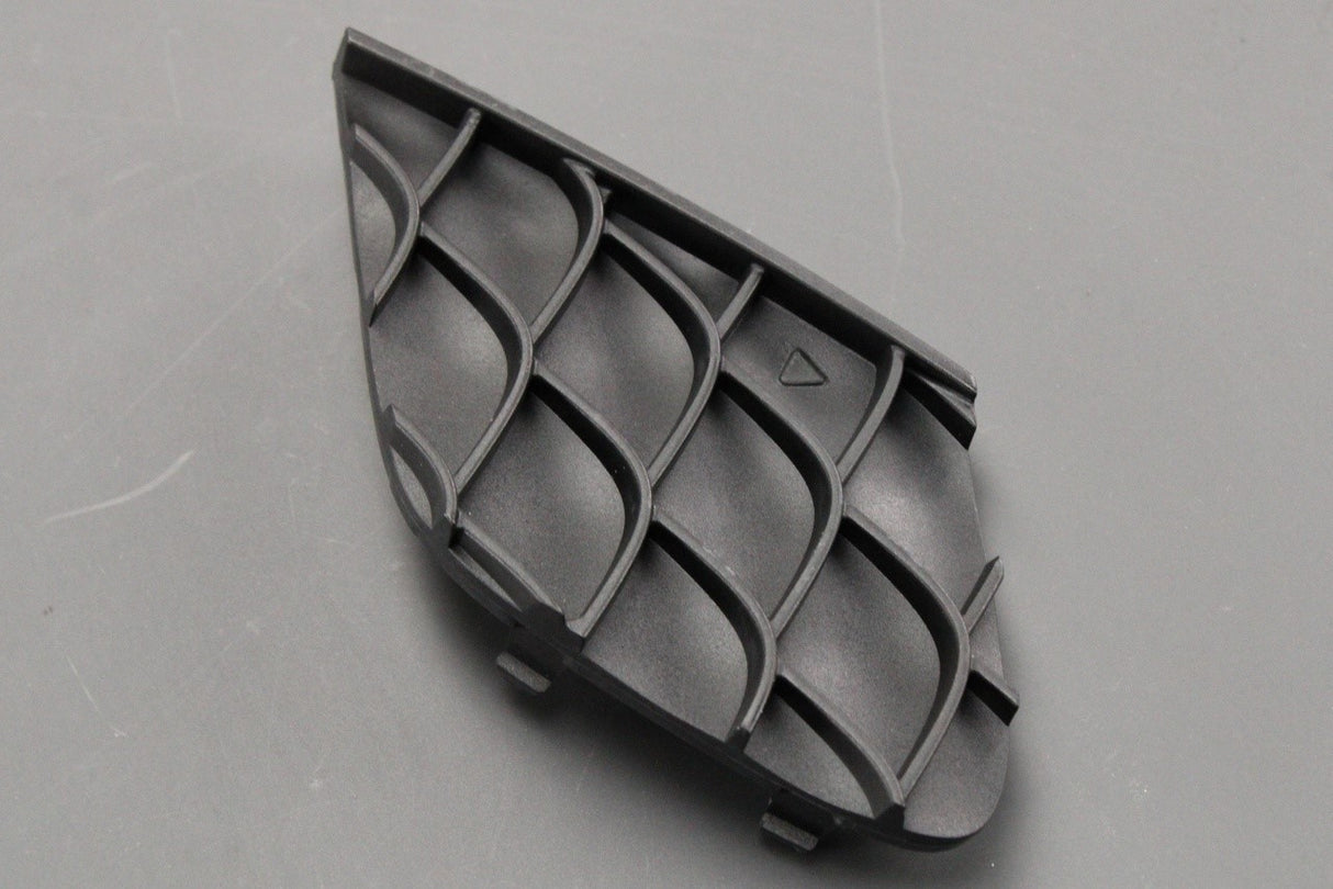 Mercedes-Benz GLE 15-19 front bumper towing eye cover A2928855722