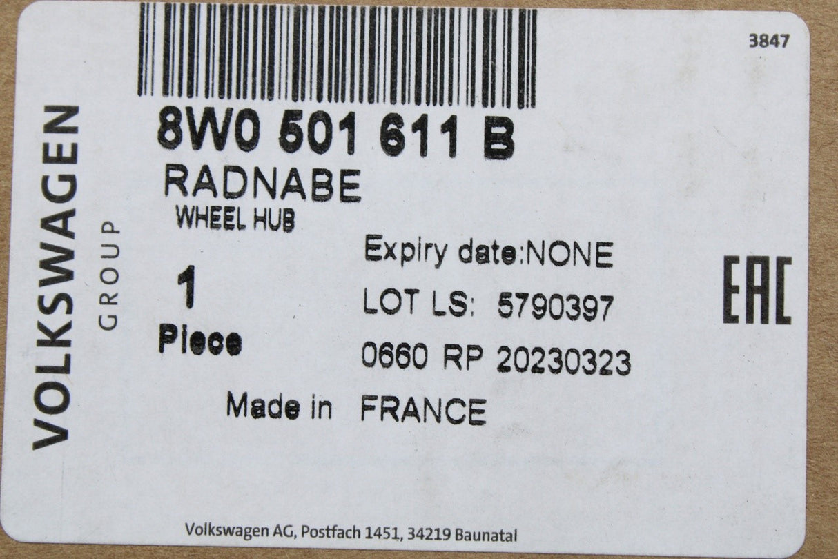 Audi A4 2016-on A5 2017-on A6 A7 wheel hub with bearing (x1) 8W0501611B