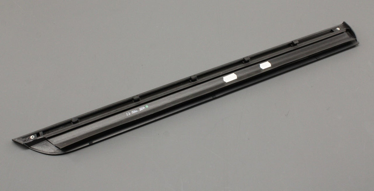 VW Phaeton 2002-2010 rear door trim (left) 3D0854949C V7S