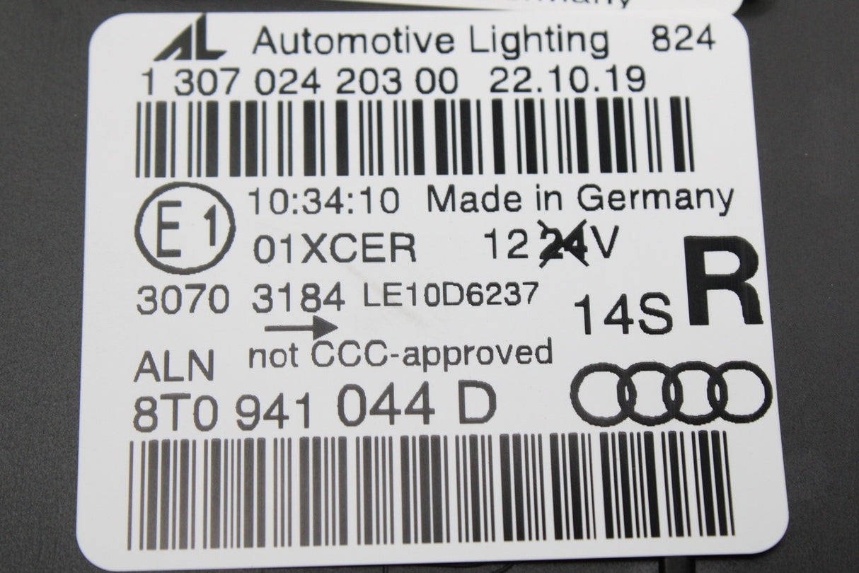 Audi A5 S5 RS5 2012-16 xenon headlight (right) 8T0941044D