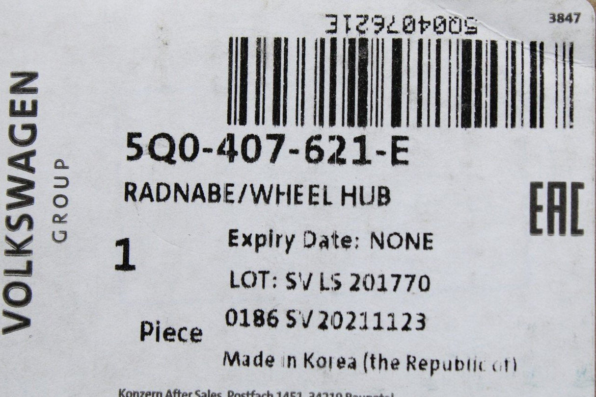 VW Audi Skoda SEAT wheel hub with bearing (front) 5Q0407621E