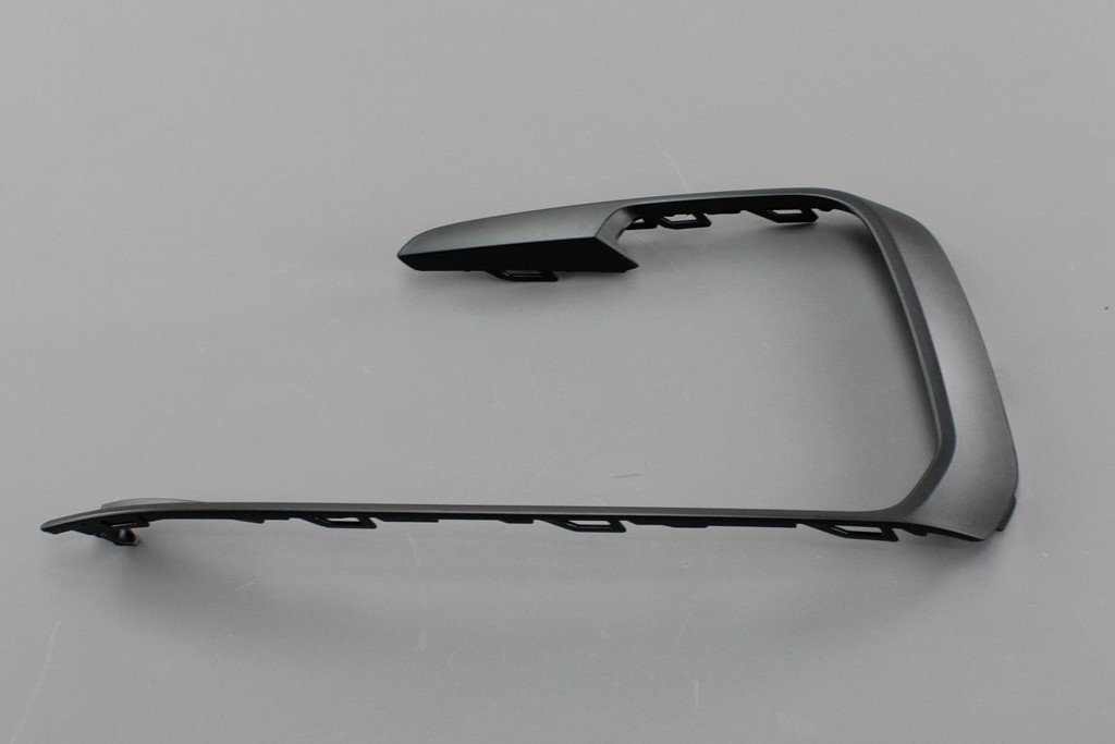 VW Golf MK7.5 GTE 2017-2020 front vent grille trim (left) 5GE853665C 9B9