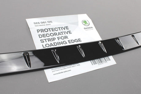Skoda Octavia saloon 2020-On rear load edge protector (black) 5E6061195