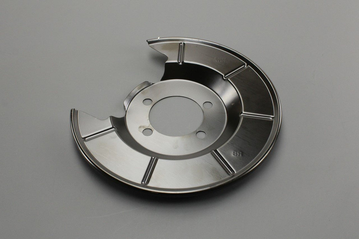 Toyota Auris 2007-2013 brake disc dust cover (rear right) 47881-02031