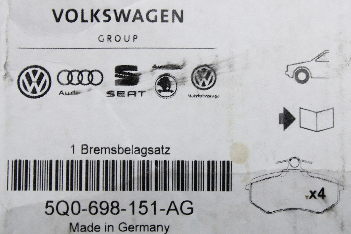 VW Golf GTI Clubsport S front brake pads set 5Q0698151AG