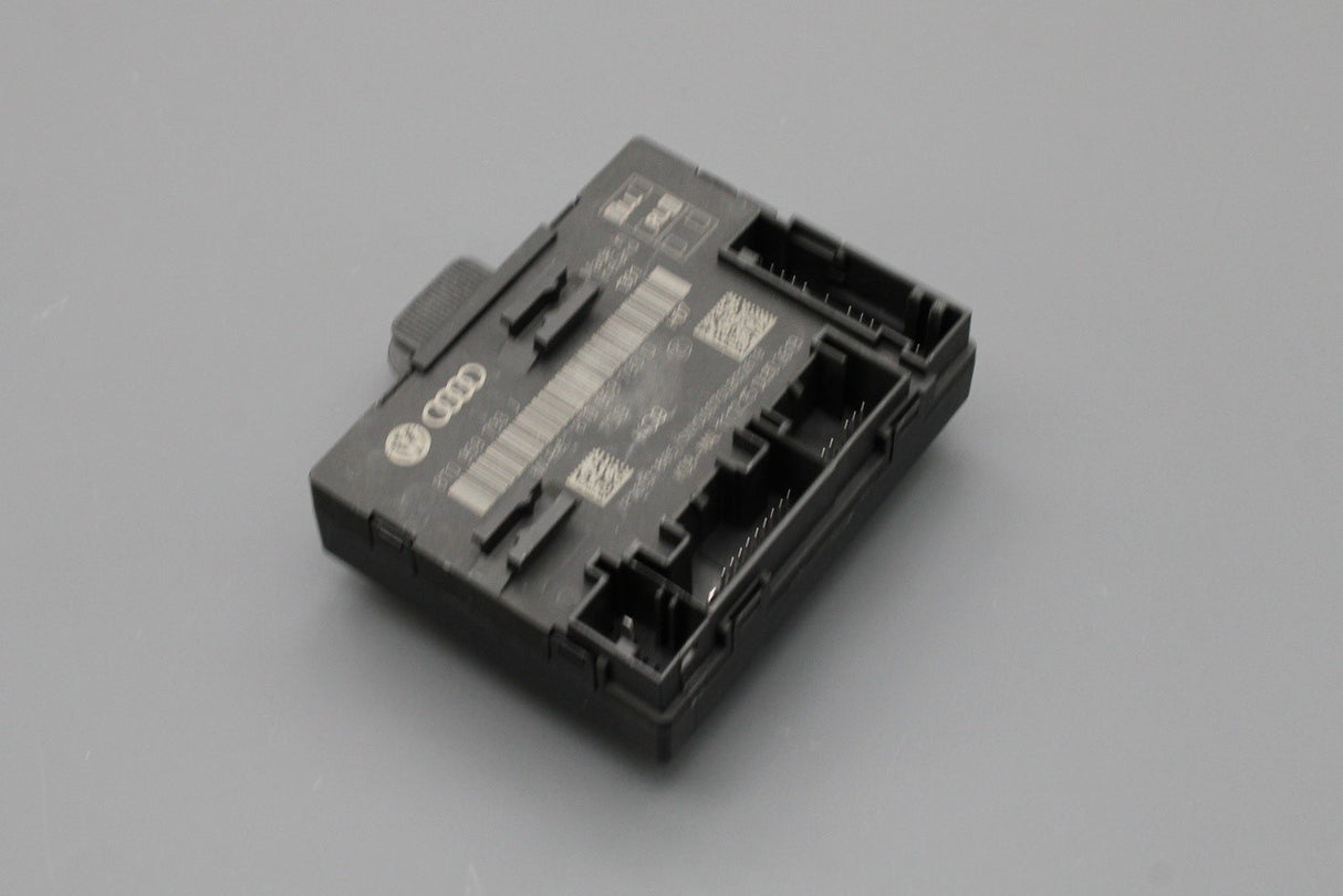 Audi A5 S5 RS5 2008-2016 drivers door control module 8T0959793J