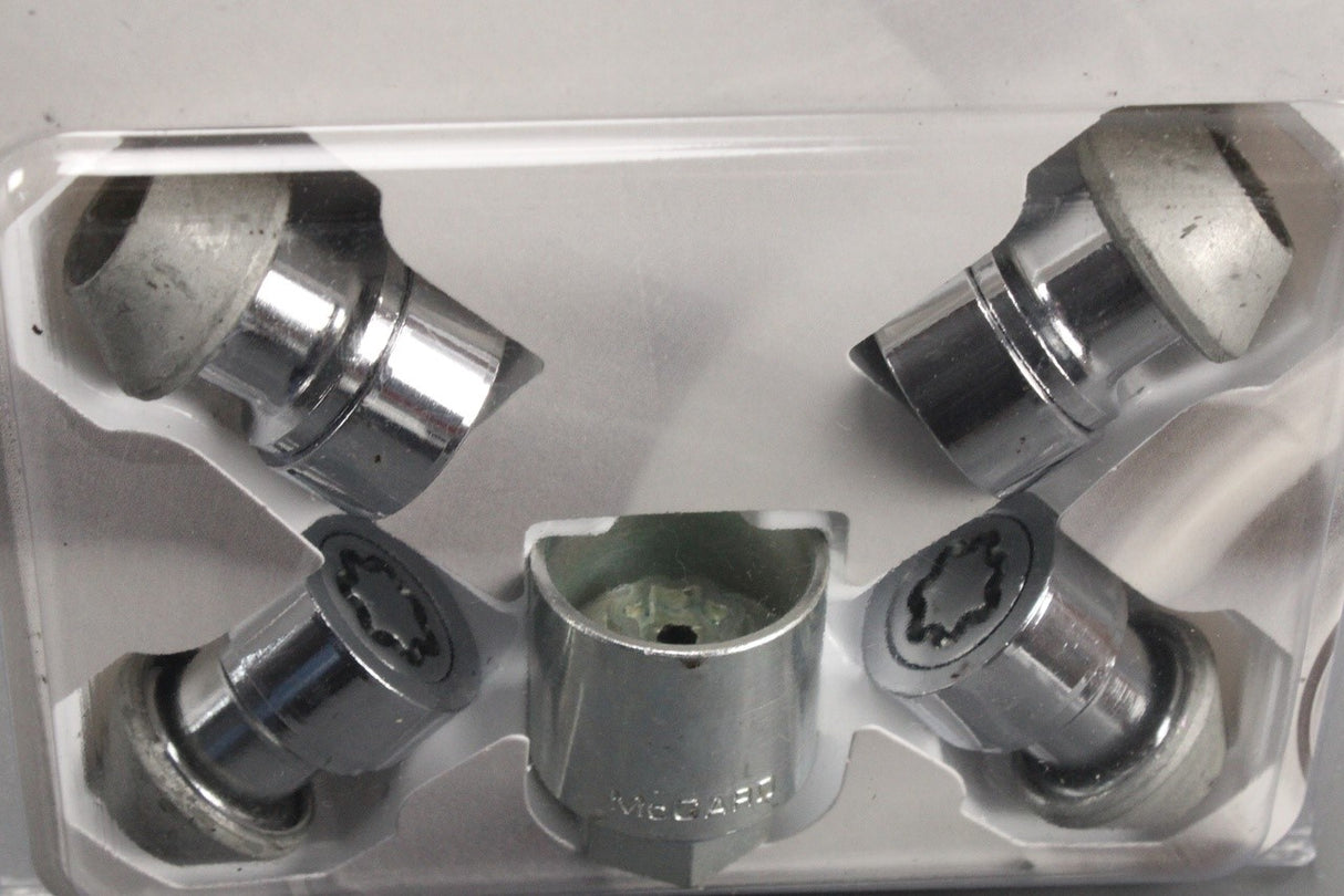 Jaguar F-Pace 2016-on locking wheel nut kit T4A11436