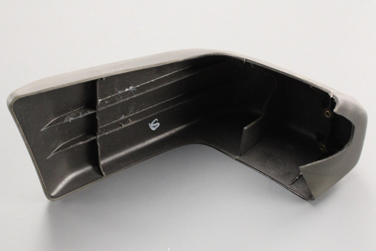 Range Rover Classic 1986-1994 rear bumper end cap (left) NTC5233