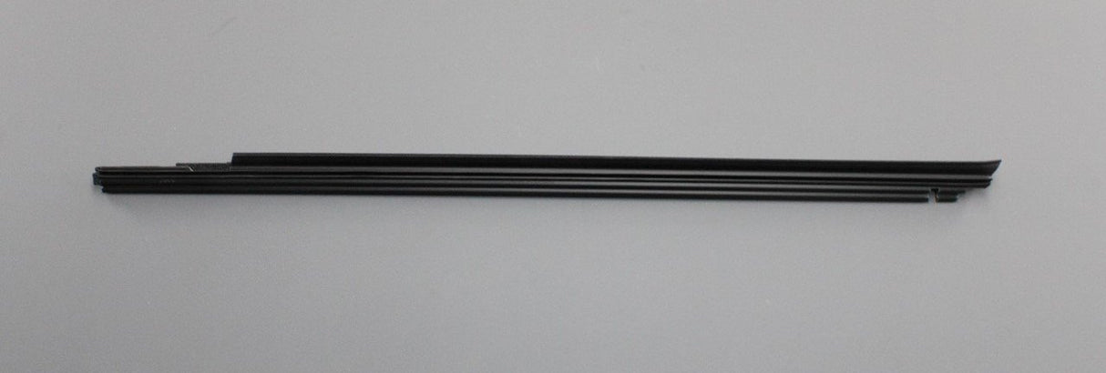 Lexus front door inner weather strip seal (right) 68171-78011