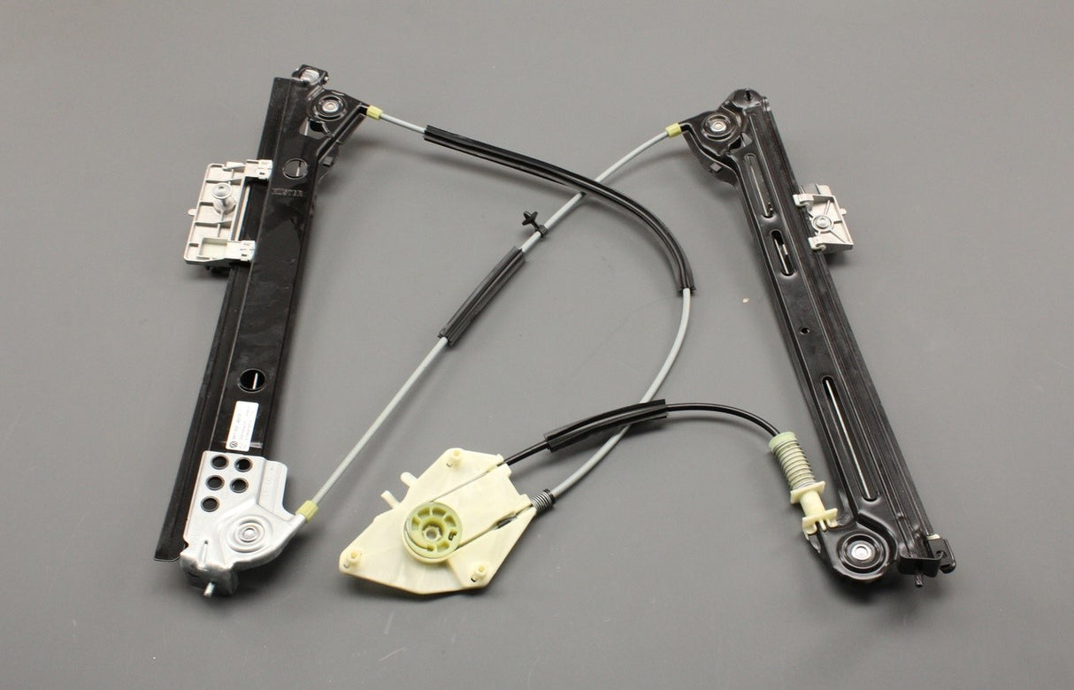 VW Golf Cabriolet 2012-2016 window regulator (left) 5K7837461D