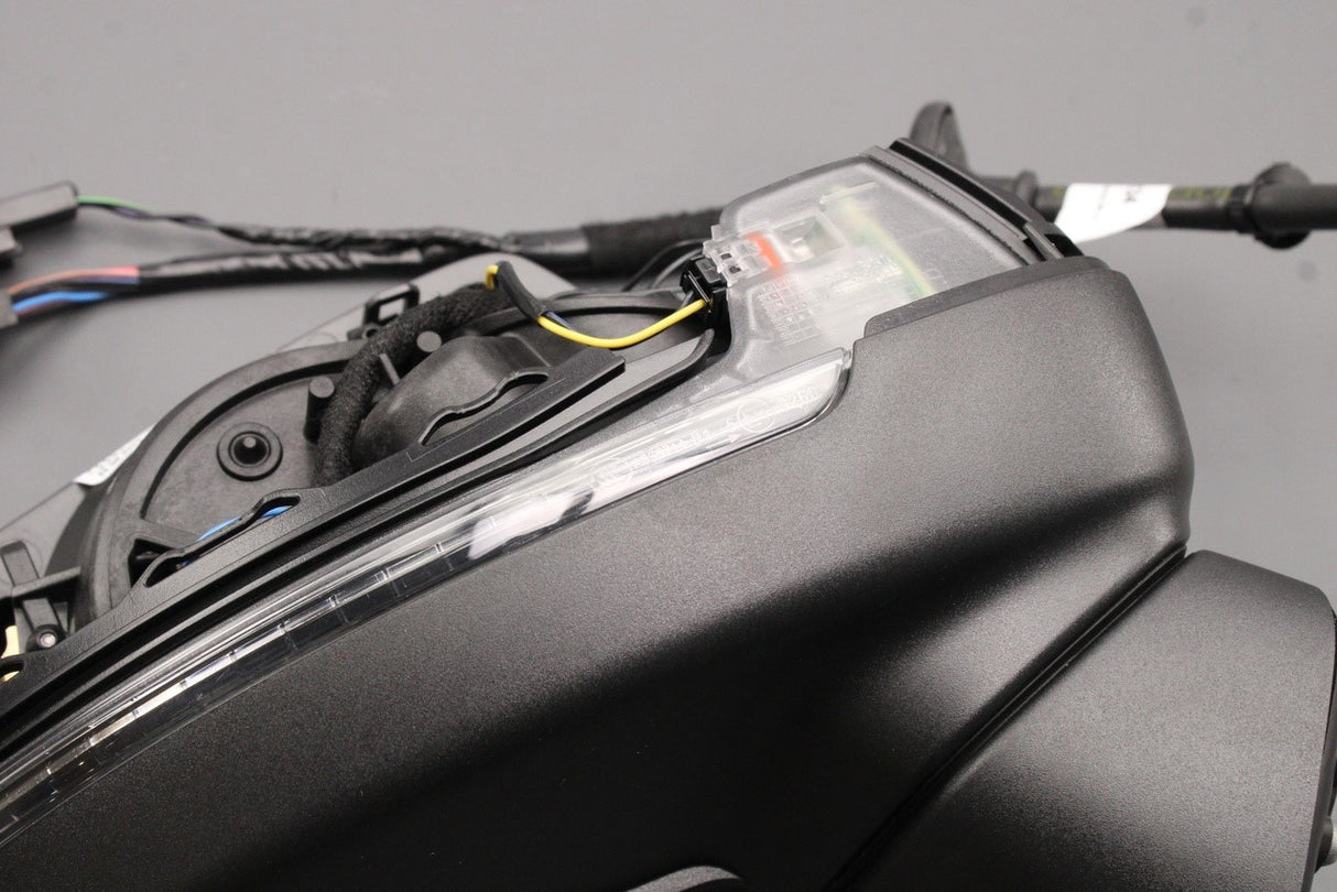 Audi A3 S3 RS3 8V 2013-20 wing mirror housing (right) 8V2857410G 9B9