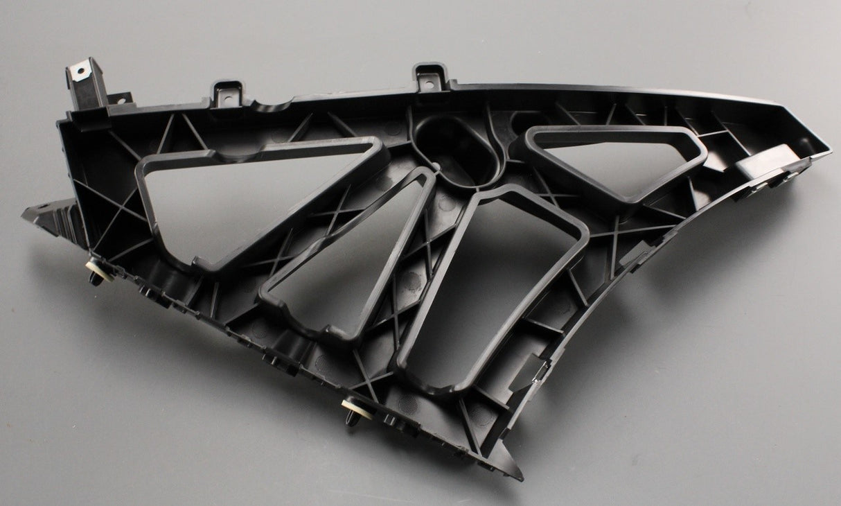 Jaguar XF 2016-on rear bumper mounting bracket (left) T2H4367