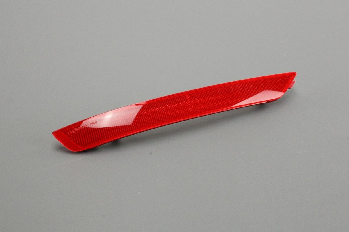 SEAT Leon 2006-2013 bumper reflector (rear left) 1P0945105D