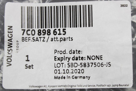 VW Crafter 2017-on attachment parts set for bonnet 7C0898615