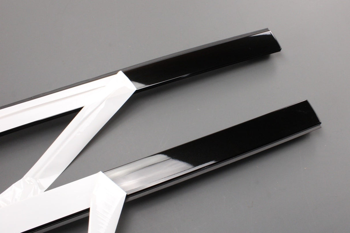 Land Rover Discovery Sport 2015-on roof rail trim finisher kit VPLCR0134