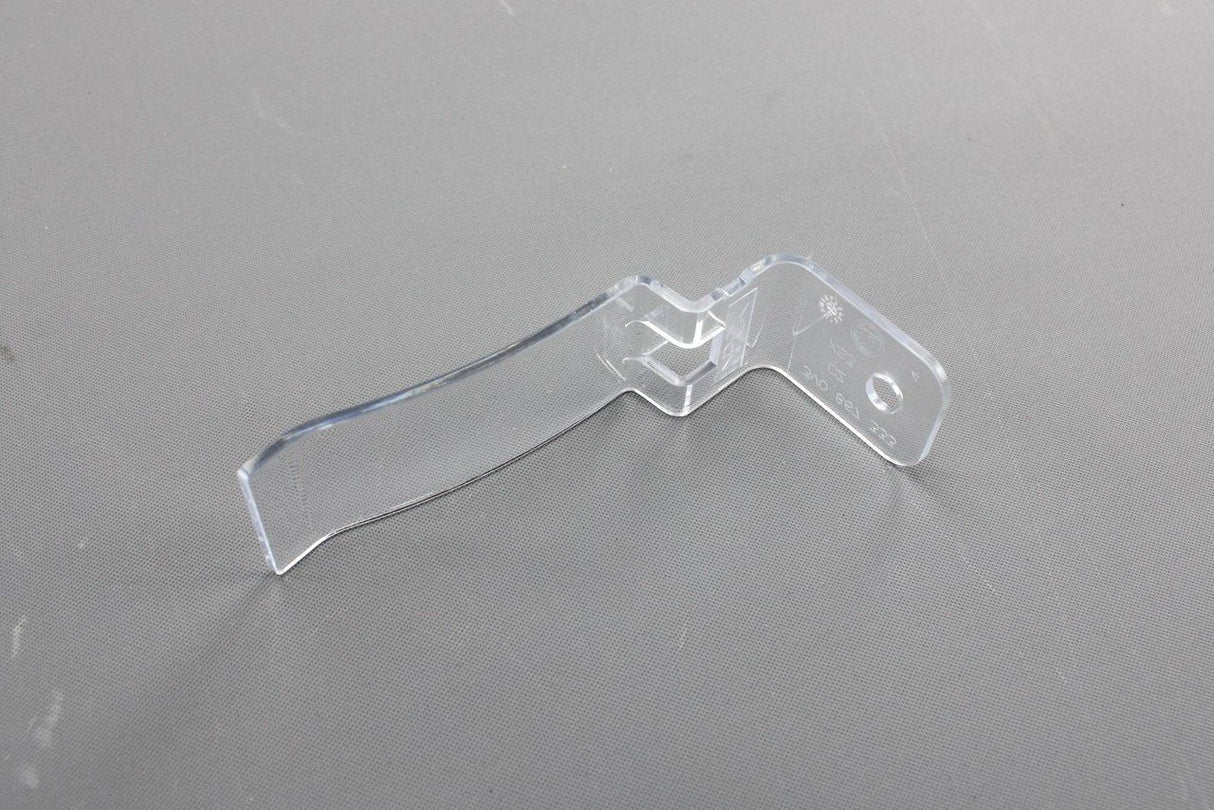 Skoda Fabia Octavia Superb parking ticket windscreen holder 3V0867333