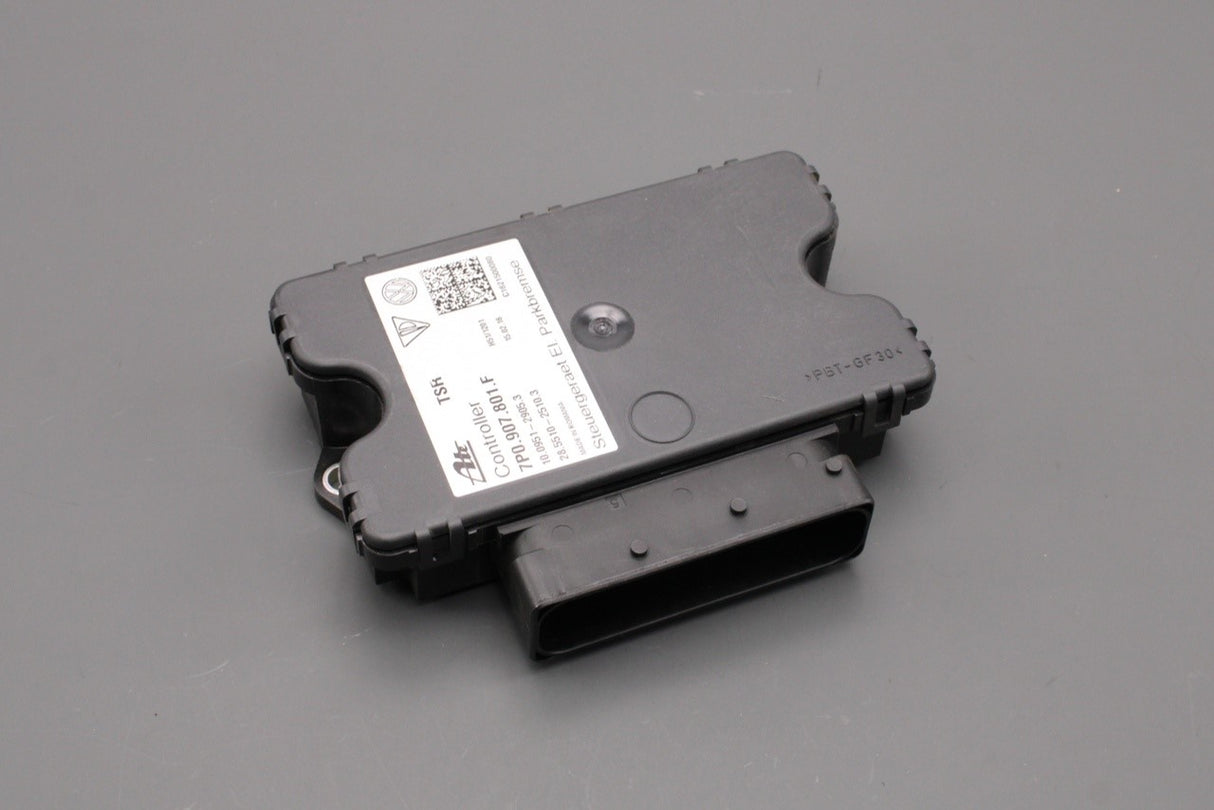 VW Touareg 7P 2011-2018 parking hand brake control module 7P0907801G