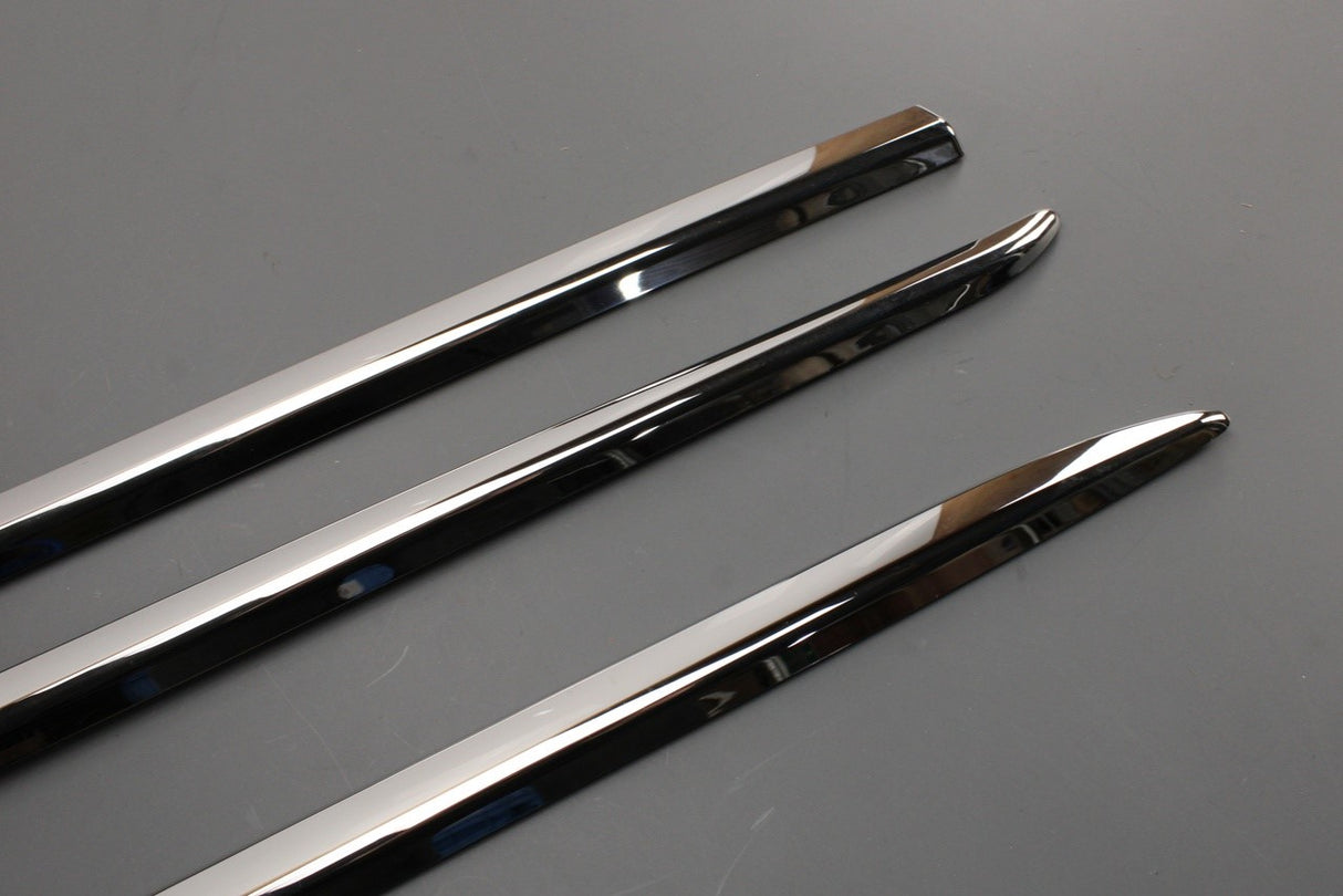 Toyota Corolla 2019-on door side sill trim set (chrome) PW156-02006-24