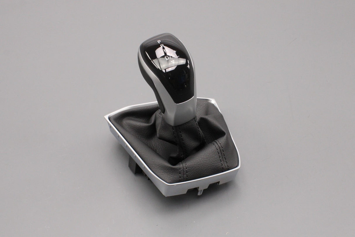 VW T-Cross 2019-on automatic gear selector knob & gaiter 2GM713203E POA