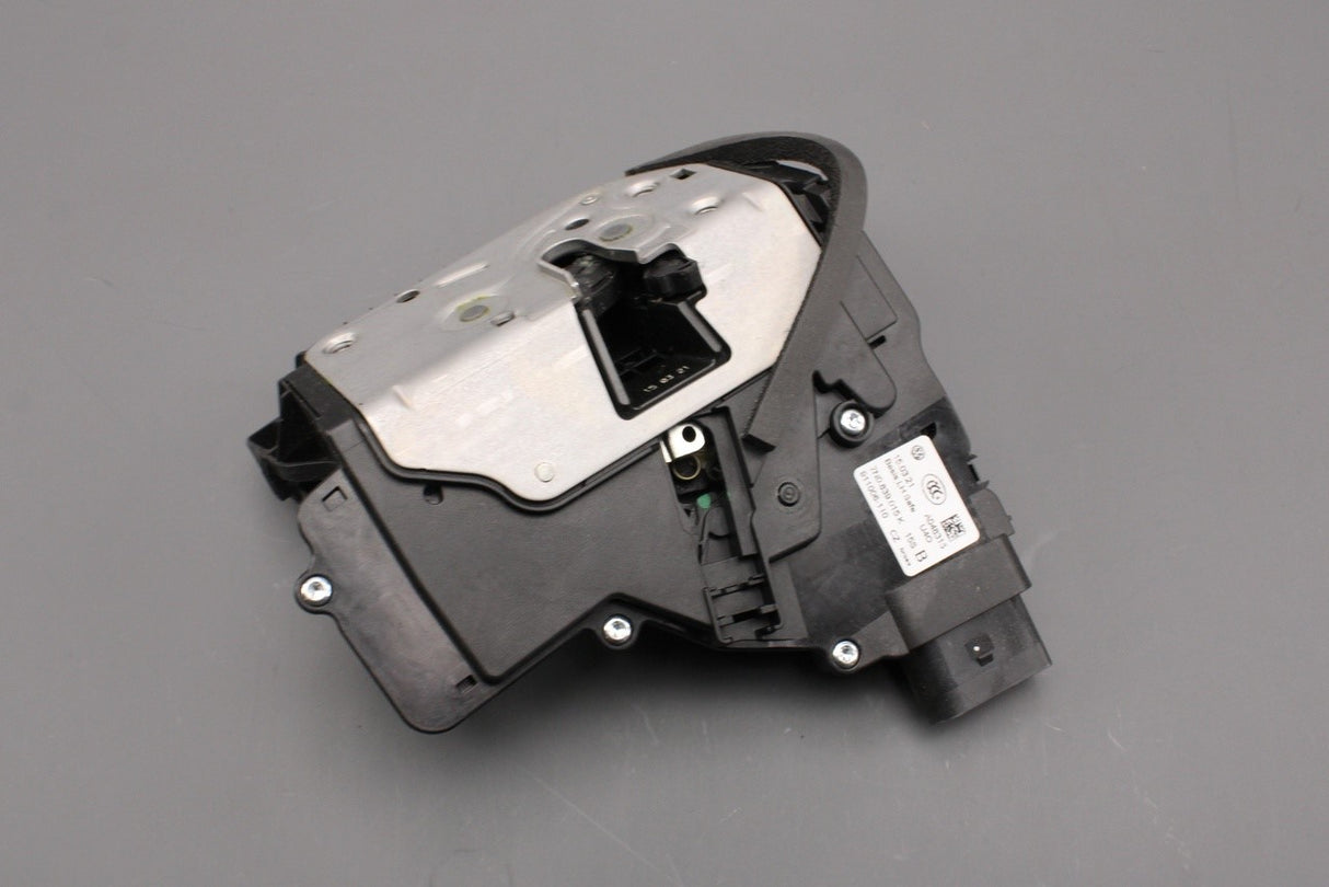 VW Sharan 2011-23 SEAT Alhambra 2011-23 rear door lock (left) 7N0839015K