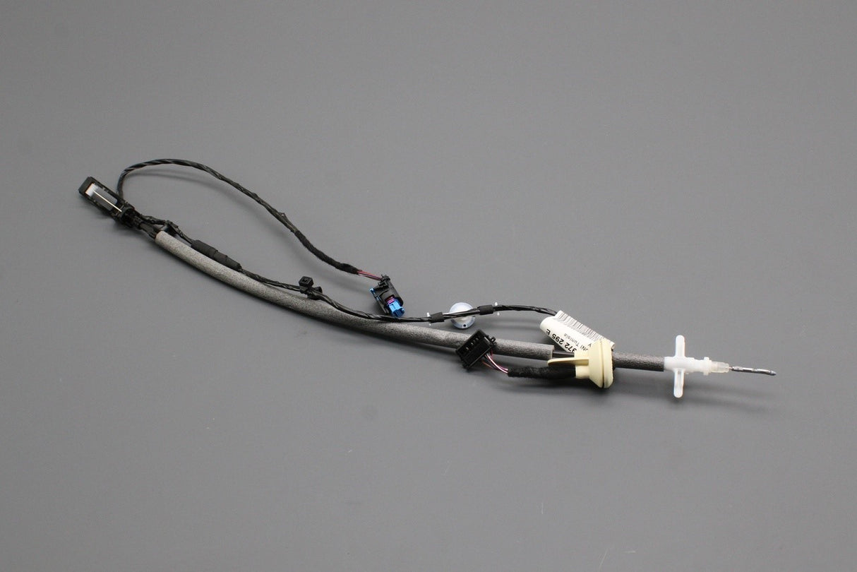 VW ID.4 ID.5 front interior door lock release cable (left) 11A972295E