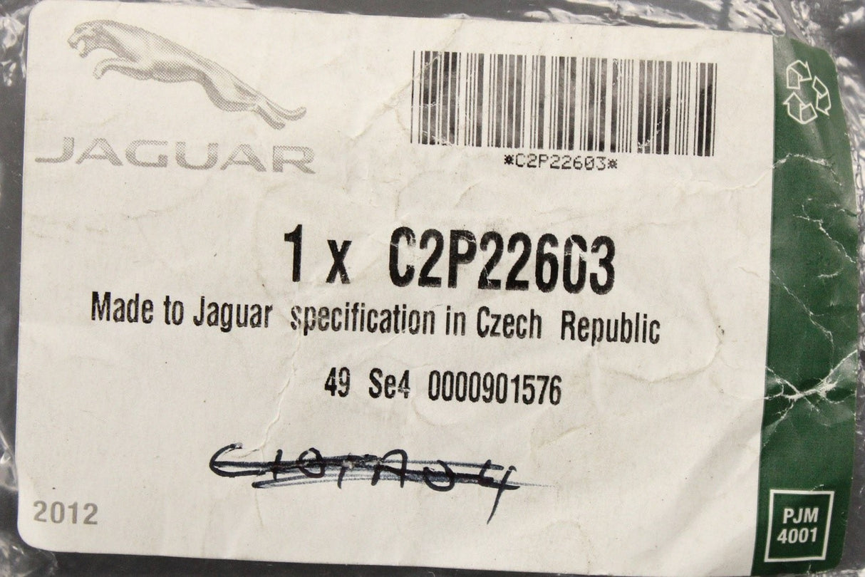 Jaguar XK XF 2006-2015 R badge lettering emblem C2P22603