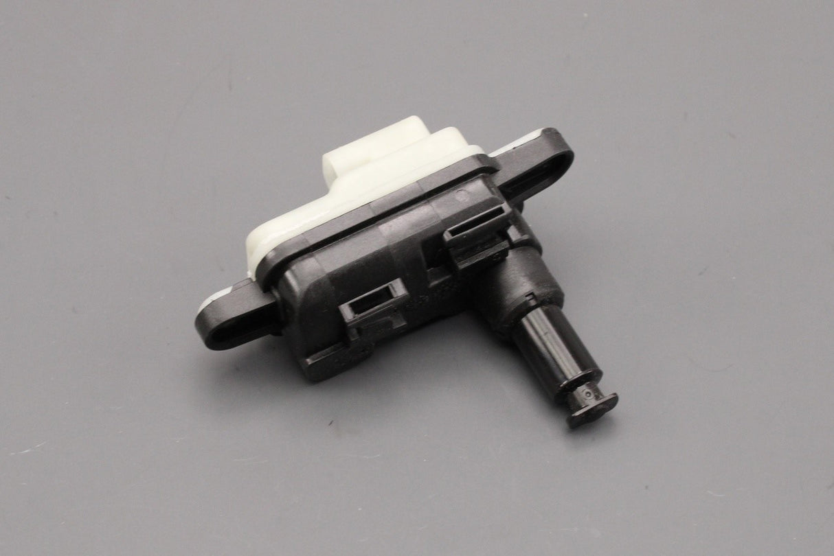 VW Audi Skoda SEAT CUPRA fuel filler flap lock actuator 510810773A