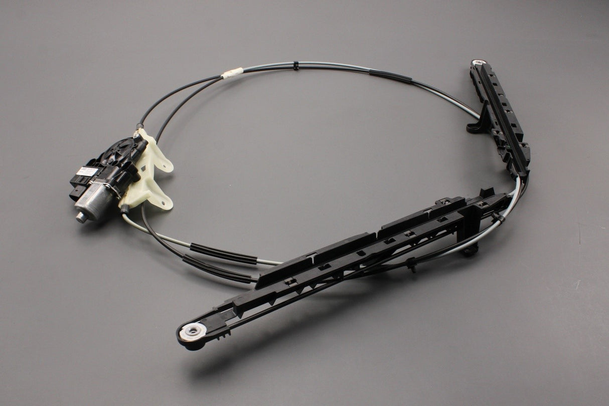 Audi Q8 RSQ8 2019-on drive unit for boot hatch door 4M8863560