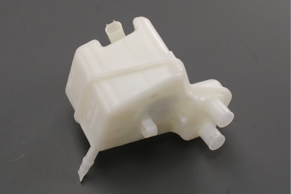 Mercedes-Benz C-Class 2007-2015 brake fluid reservoir (RHD) A2044300102