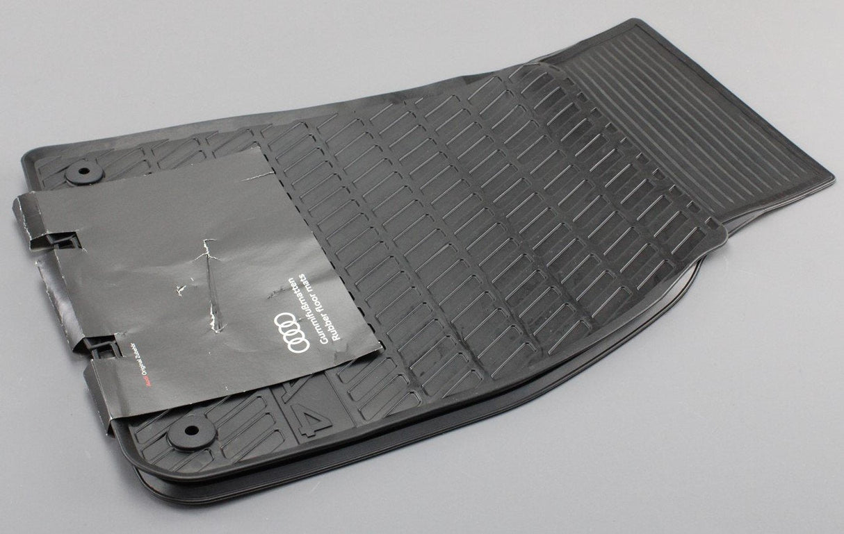 Audi A4 B6 B7 2001-2008 Front rubber floor mats (RHD) 8E2061501A 041