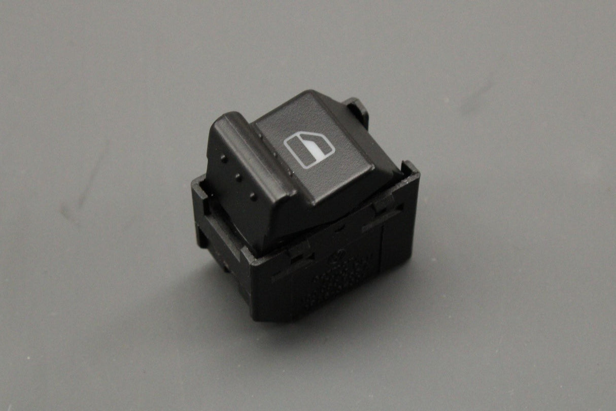 VW Beetle 1999-2010 passenger side electric window switch 1C0959855A 01C