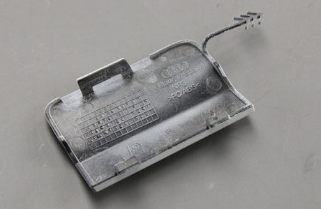 Audi Q3 2012-2014 rear towing eye cover (primed) 8U0807442D GRU