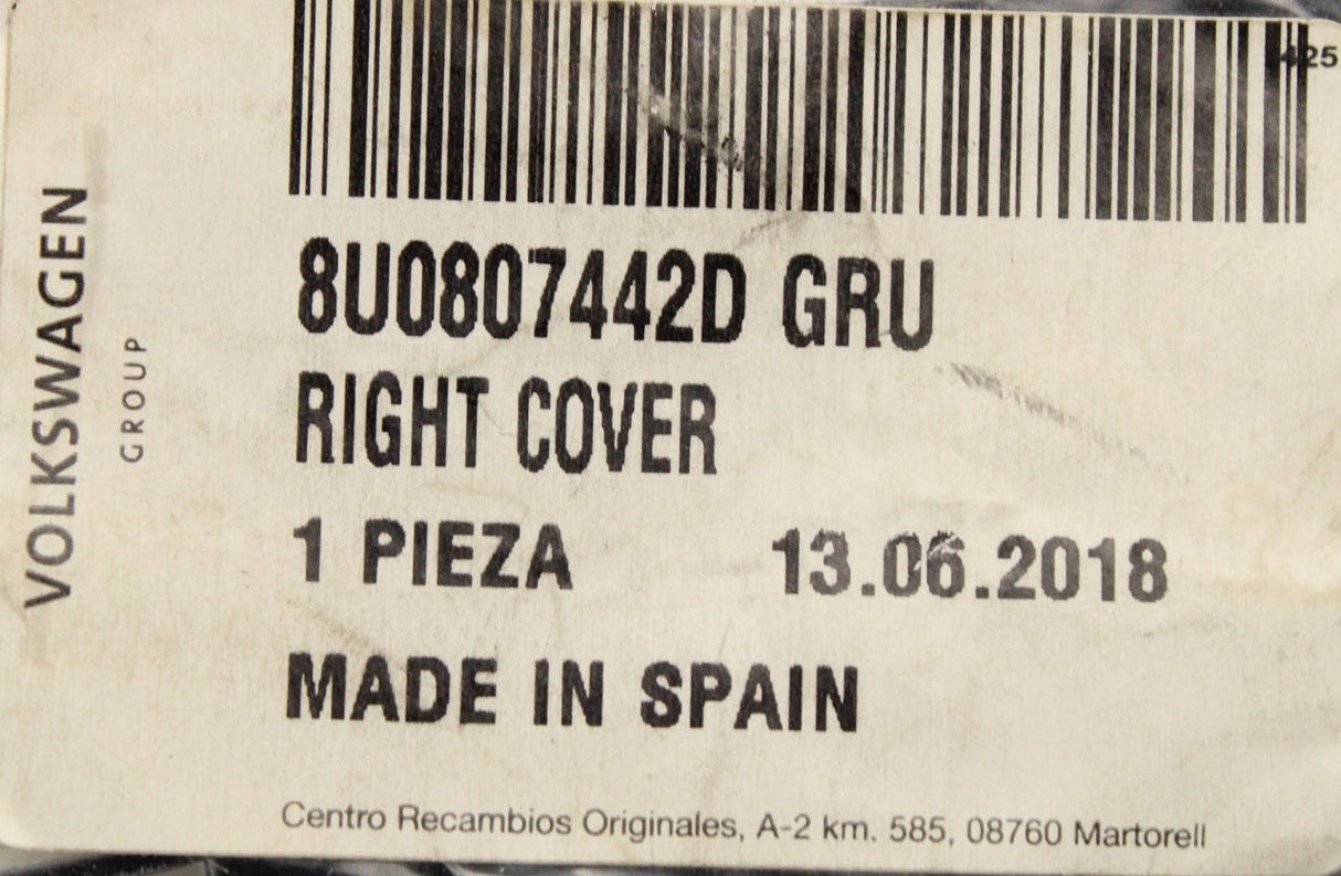 Audi Q3 2012-2014 rear towing eye cover (primed) 8U0807442D GRU
