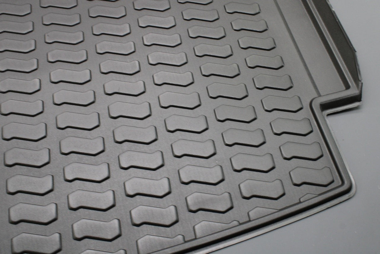 Audi Q7 e-tron 2016-on luggage compartment boot liner 4M0061180B
