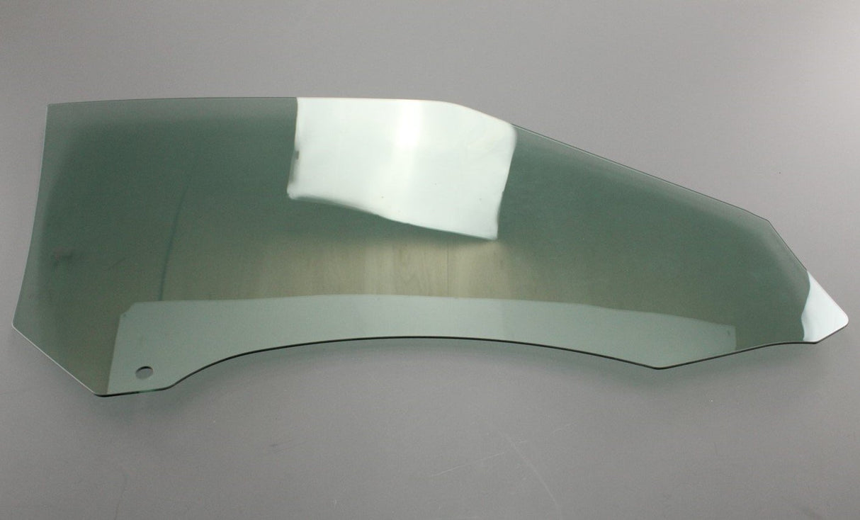 Mercedes-Benz C-Class door window glass (front, left) A2057250310
