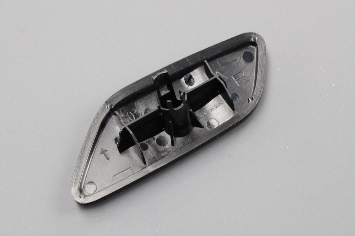 Toyota headlamp washer nozzle cover 85046-0K031