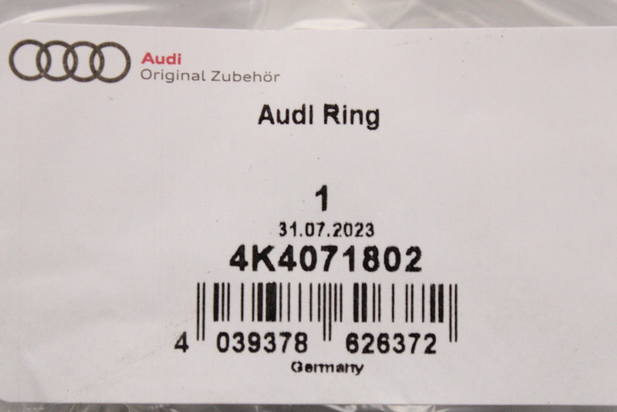 Audi e-tron Sportback 2020-on black rear Audi rings logo badge 4K4071802