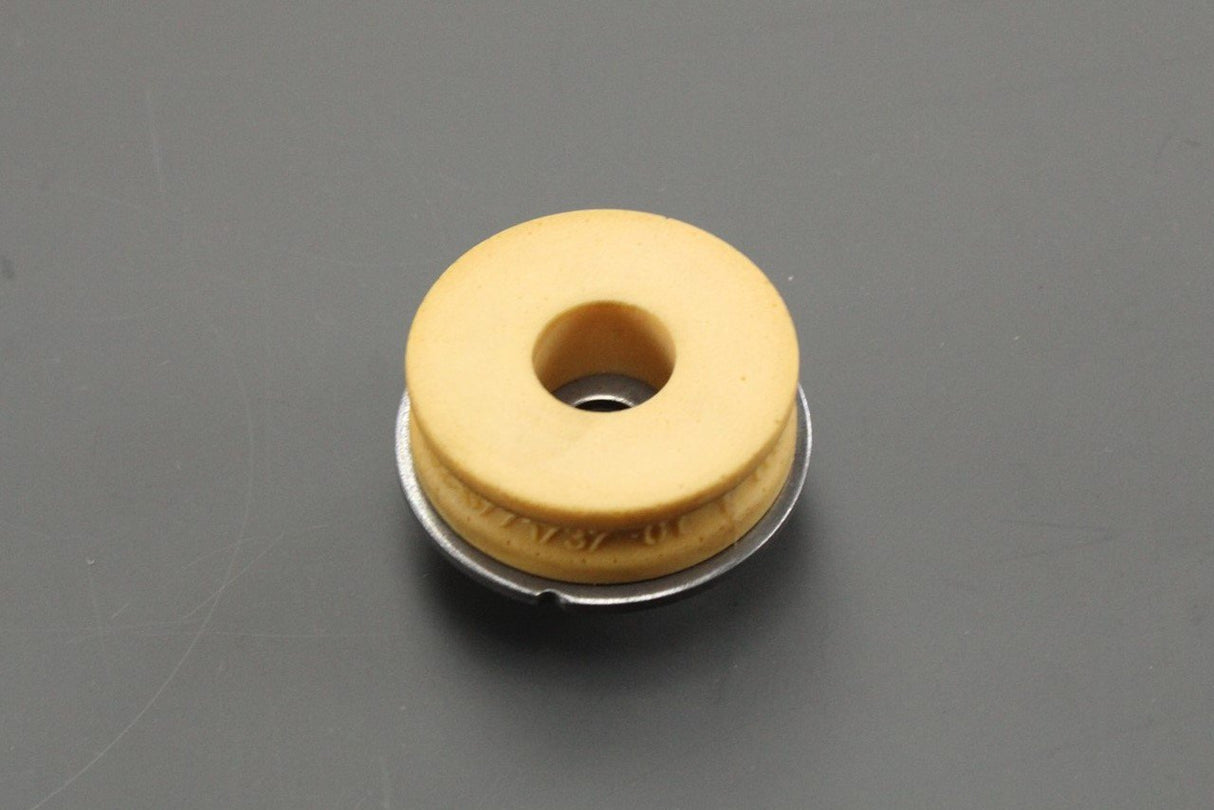 BMW rear upper shock mount 33526771737