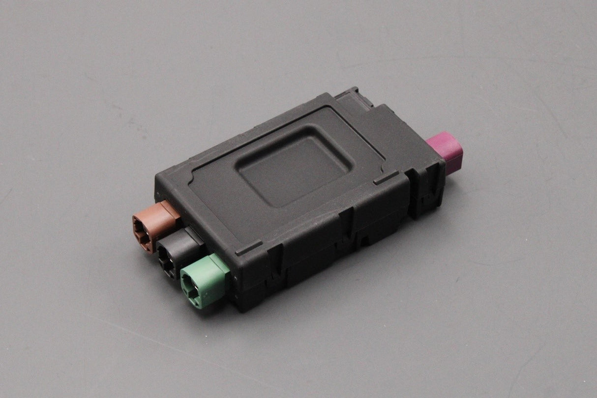 VW Caddy Polo T6 Tiguan Audi Q2 Skoda Kodiaq USB distributor 5G0035953D