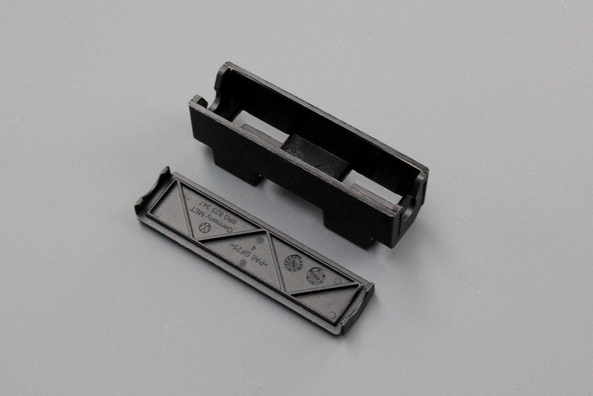 VW Skoda SEAT bonnet release cable holder repair kit 5N0823411A